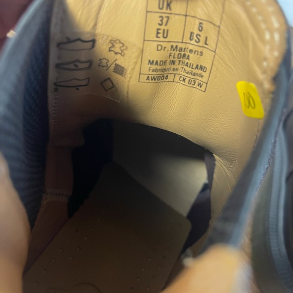 Dr. Martens Flora Arcadia Cherry Red Chelsea Boots Womens Size 6 Leather - Picture 7 of 7